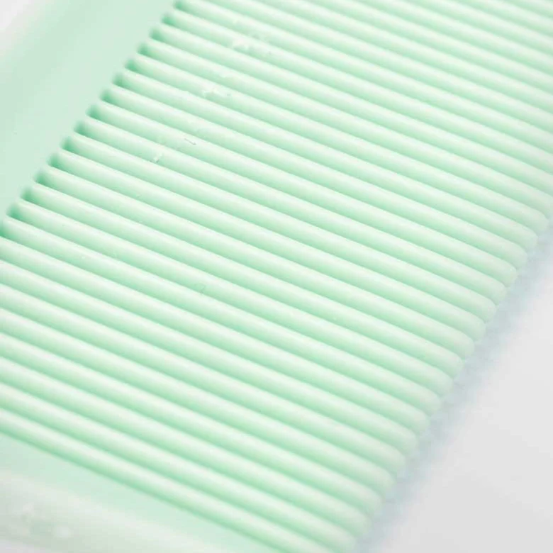 Green Pin Tail Comb - Image 3