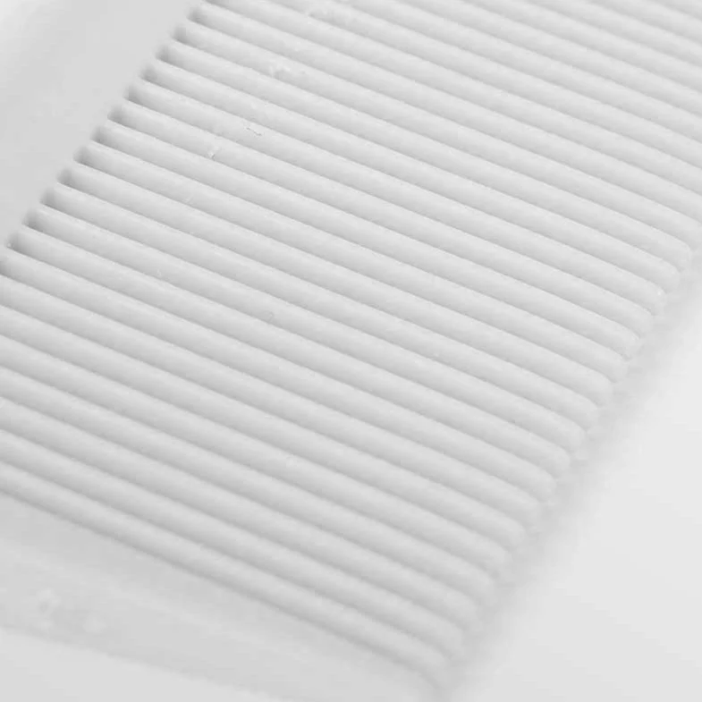 White Pin Tail Comb - Image 4