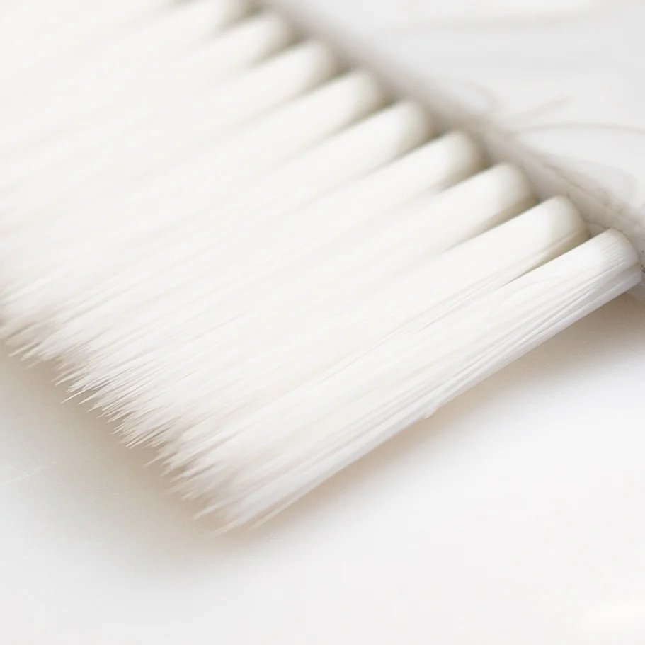 White Tint Brush - Image 4